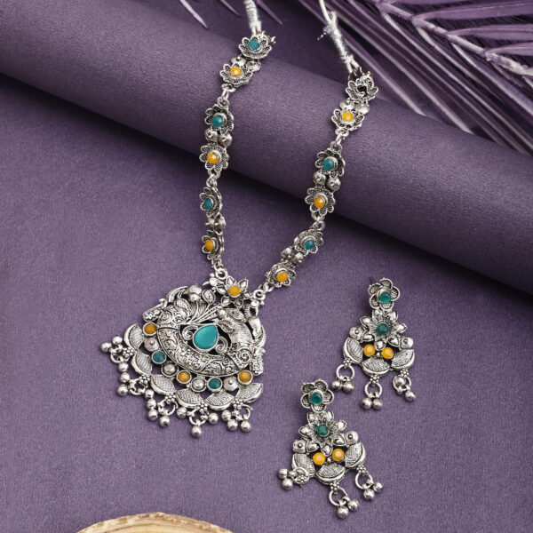 GS Yellow Green Round Long Necklace