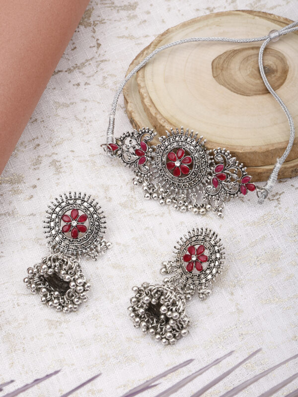 GS Maroon Round Center Flower Choker
